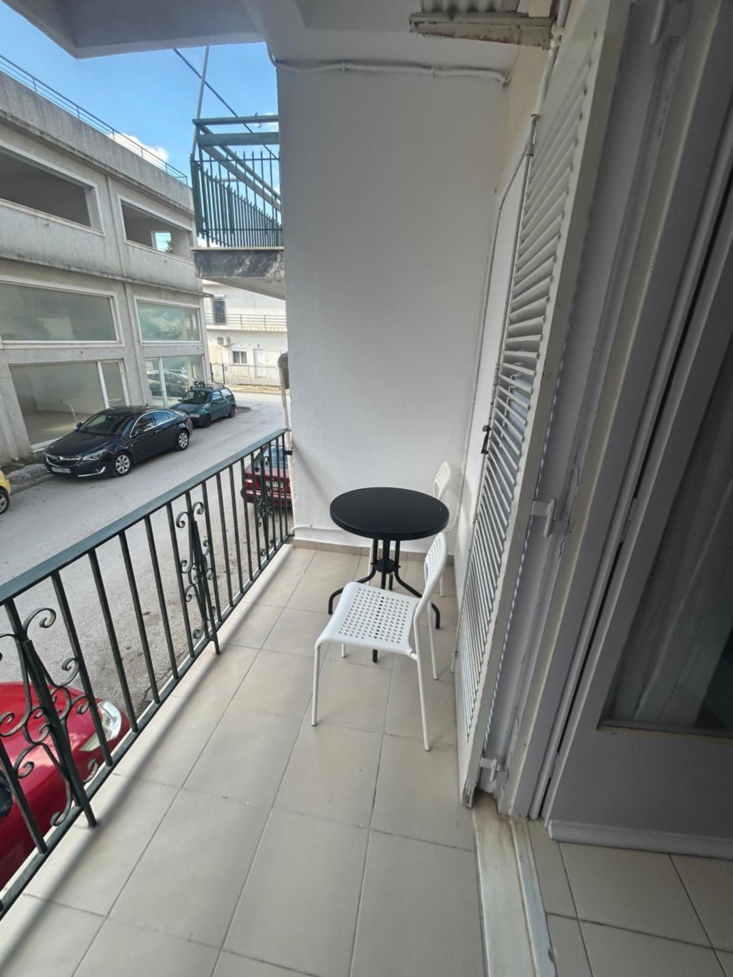 Aktis Apartment 3 Near Airport Artemida  Ngoại thất bức ảnh