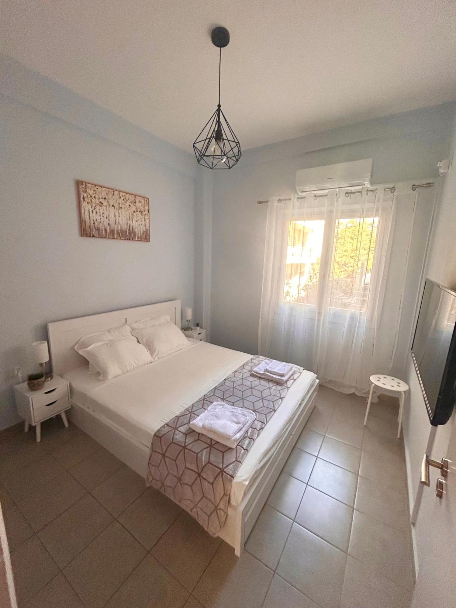 Aktis Apartment 3 Near Airport Artemida  Ngoại thất bức ảnh